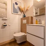 Rentplanet - Dyrekcyjna شقة *