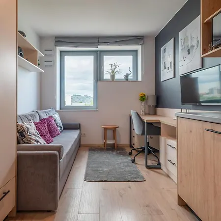 Rentplanet - Apartamenty Dyrekcyjna Apartment Wroclaw