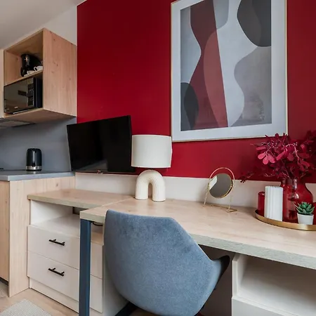 Rentplanet - Apartamenty Dyrekcyjna