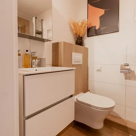 Apartment Rentplanet - Apartamenty Dyrekcyjna