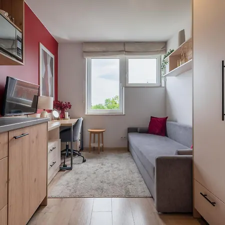 Rentplanet - Apartamenty Dyrekcyjna Apartment Wroclaw