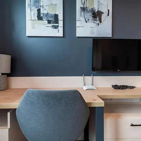 Apartament Rentplanet - Dyrekcyjna