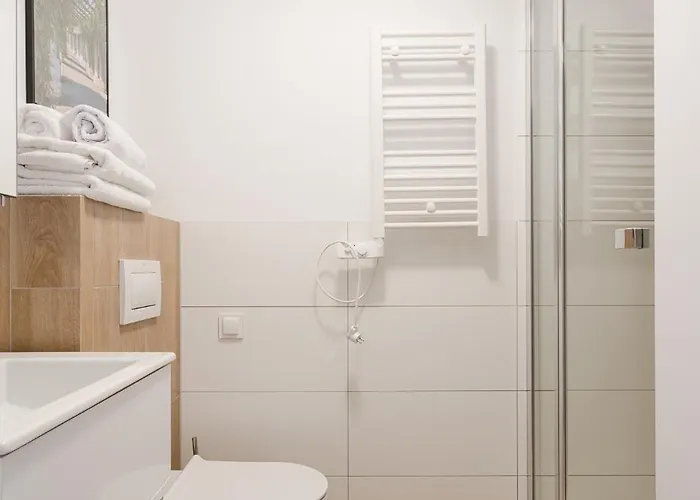 Apartment Rentplanet - Dyrekcyjna